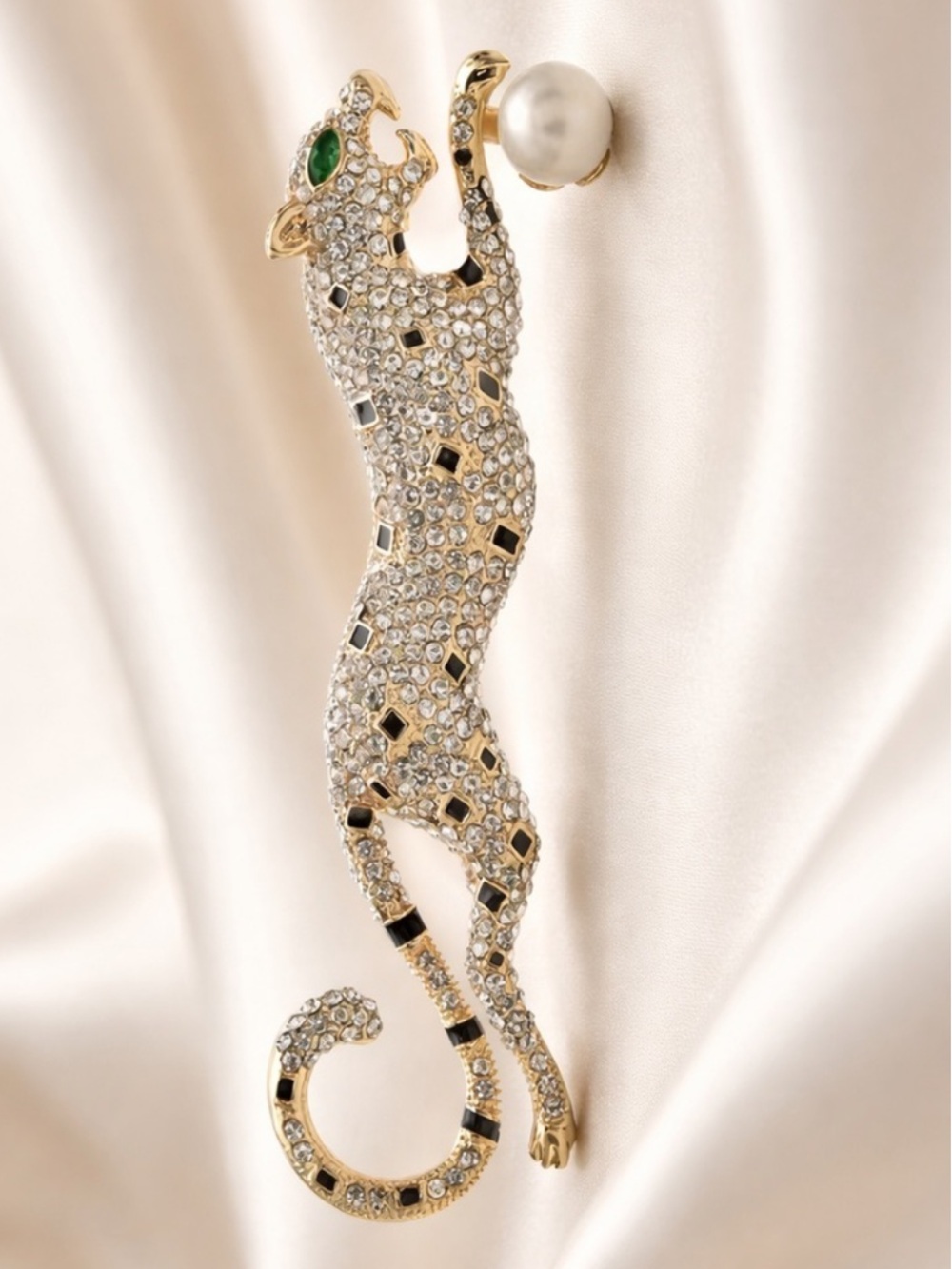 Panthere Gold Pearl Crystal Brooch